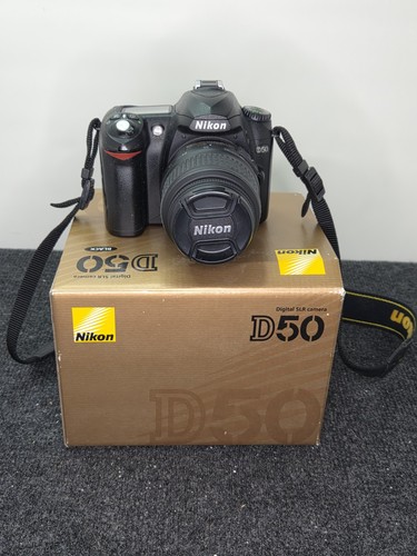 Nikon d50 dslr camera - camera, w/